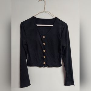 Small Black Cropped Sweater/Top